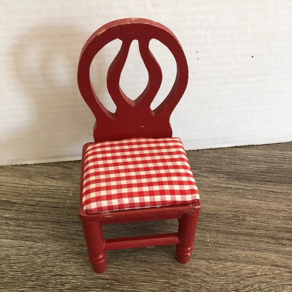 Wooden Miniature Chair - Picture 2 of 9
